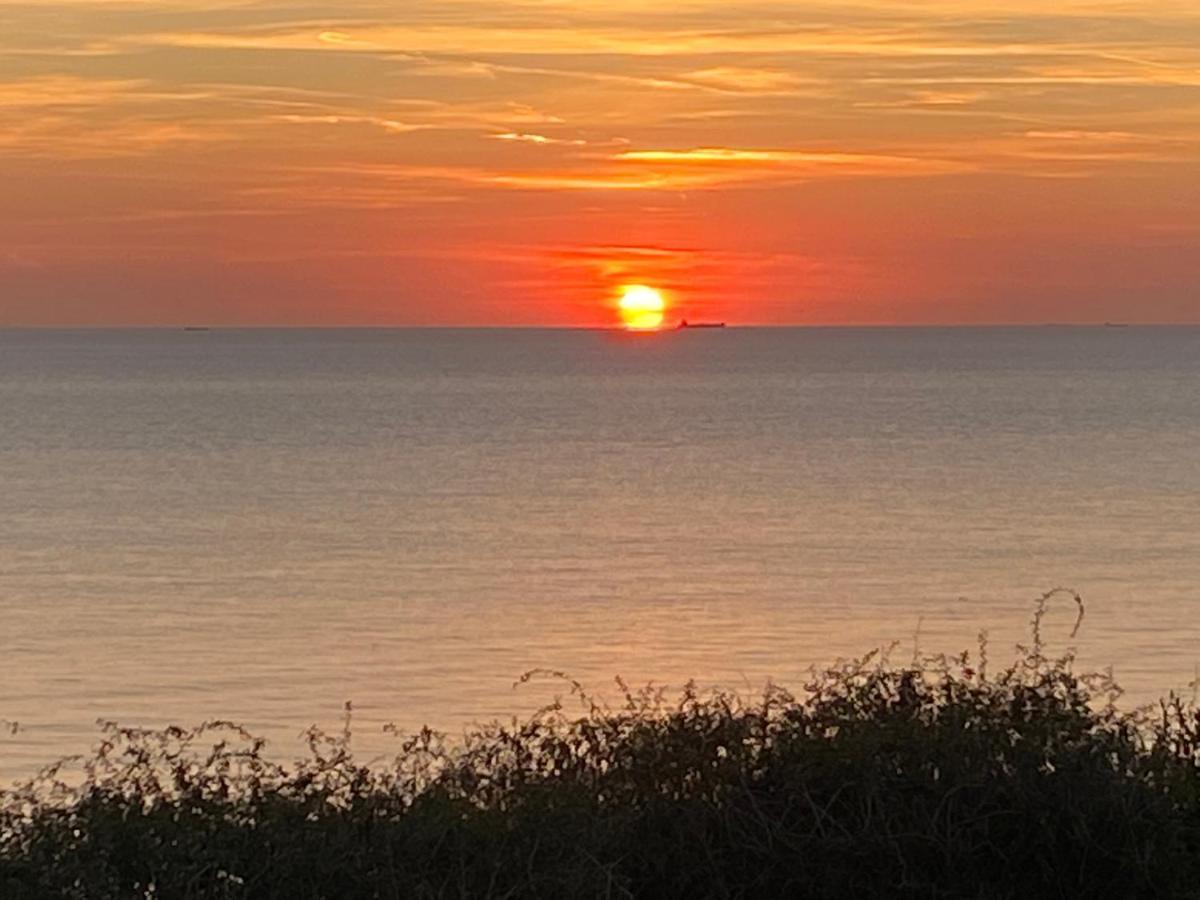Camping De La Falaise A Equihen Plage ภายนอก รูปภาพ